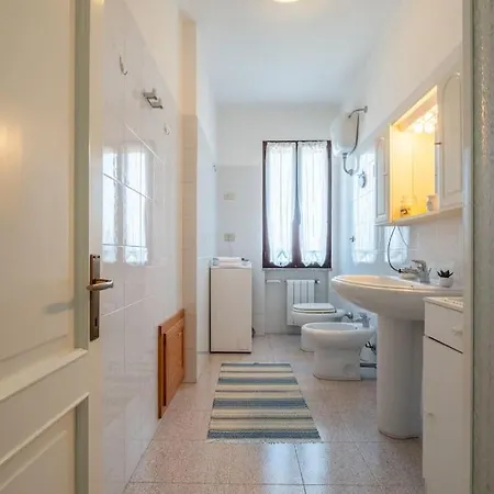 10' Dalle Spiagge - Oasi A Apartman *